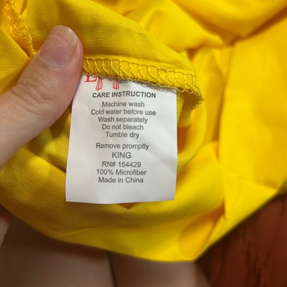 Yellow King Pillowcases - Picture 4 of 5